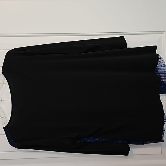 #151 Ladies Black with blue dazzle vest front top - Picture 4 of 4